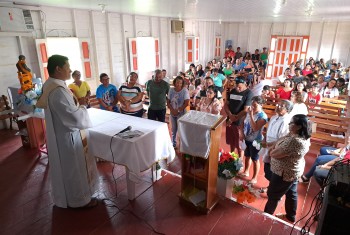 Festejos em Honra a São Francisco de Assis na Ilha da Trindade - Itacoatiara